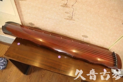 凉山彝族自治州●久音古琴  ●典藏系列 20230726 [红洒金竹节]