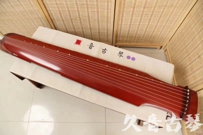 凉山彝族自治州●久音古琴  ●典藏系列 20240530 [红洒金仲尼式]