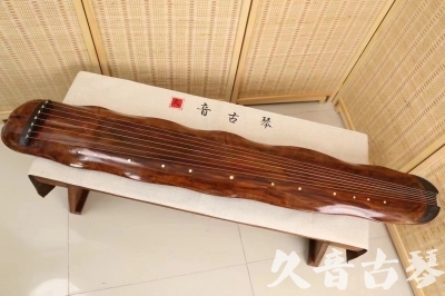 凉山彝族自治州●久音古琴  ●今日推荐 20240621 【断纹蕉叶】