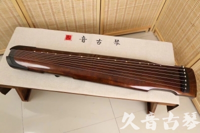 凉山彝族自治州●久音古琴   ●佳品推荐  20240708 [98CM小膝琴仲尼式]